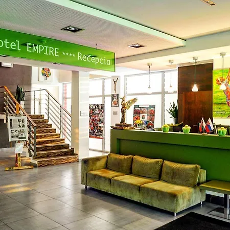 Empire 4*