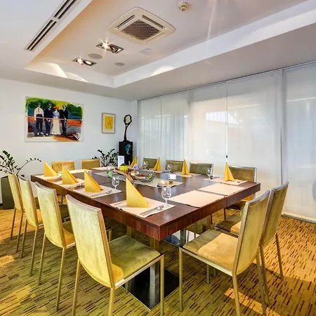 Empire Otel